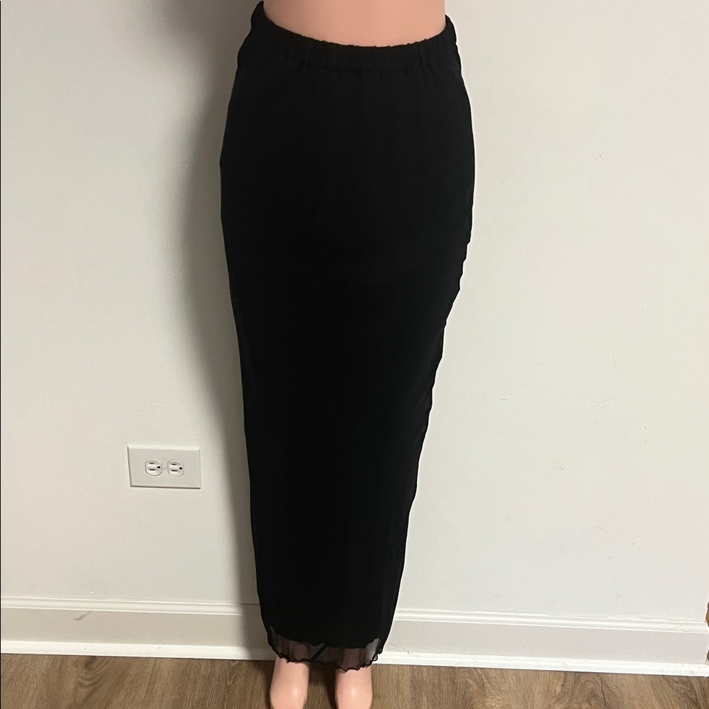 Marian Clayden Long Black 100% Silk Skirt – One Size